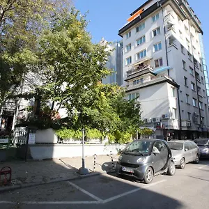 https://restaurant-the-house.sofiahotelsbg.com