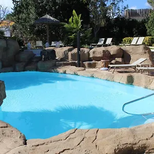  Hotell The Red Farm Relais & Malta